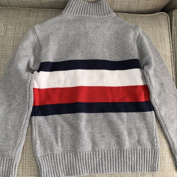 Tommy Hilfiger NWT Boys Sweater - Picture 7 of 8
